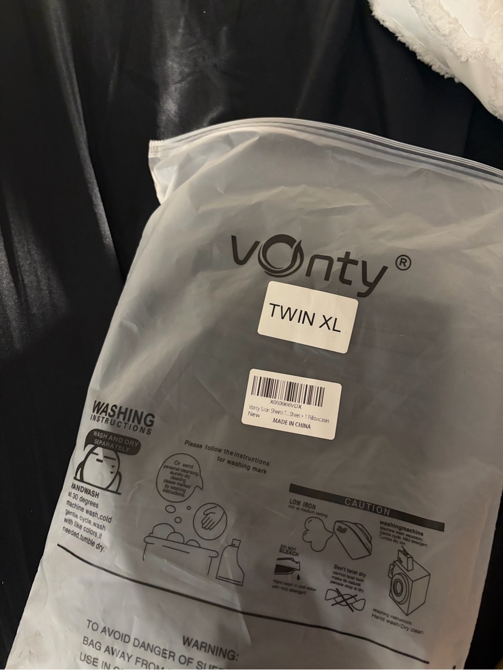 Twin XL bedding loose sheet new